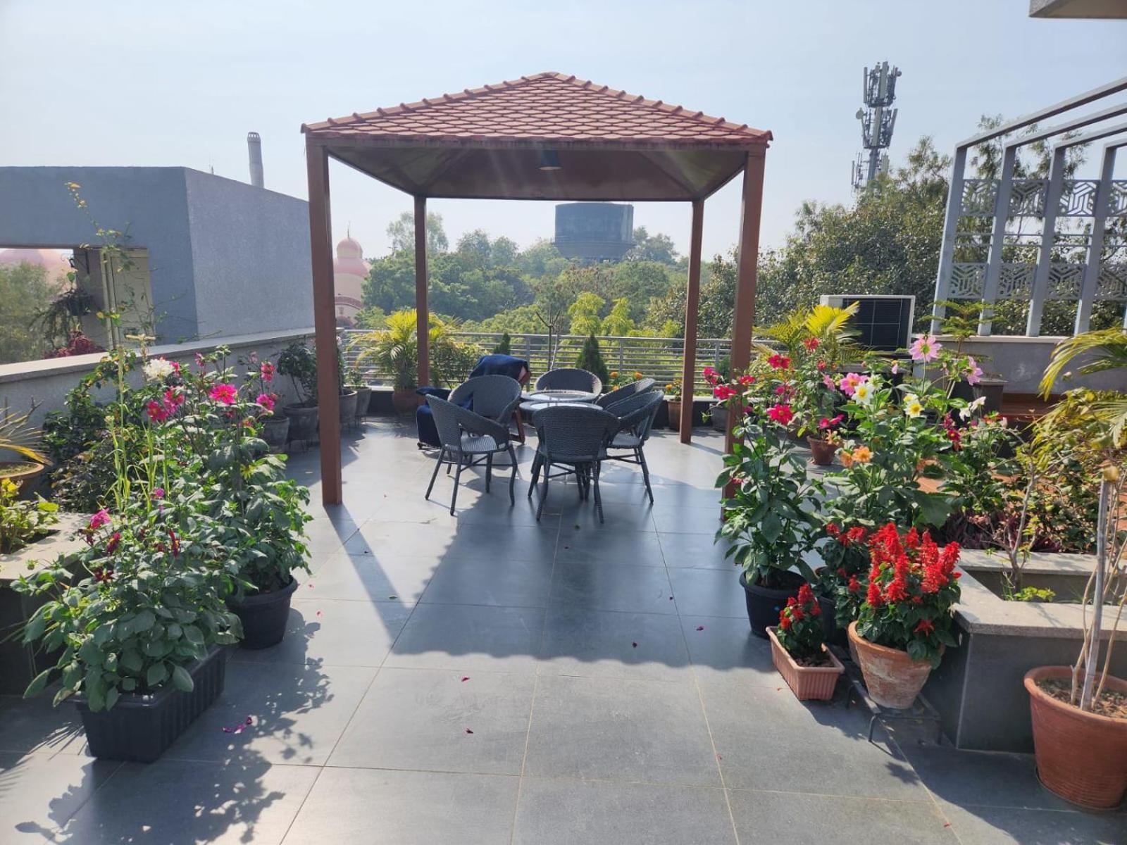 South Delhi Monument View By Maple Key - 3bhk & Terrace Apartment